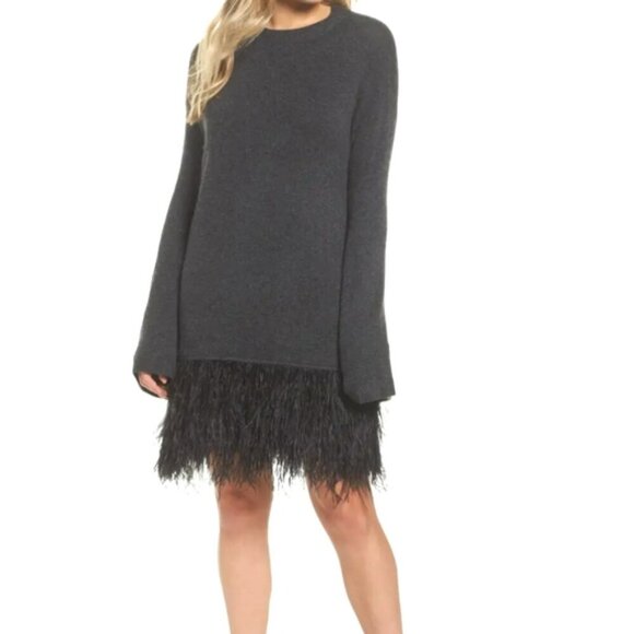 Chelsea28 Nordstrom Chic Black Sweater with Ostrich Feather Hem - Size Medium - Picture 2 of 10